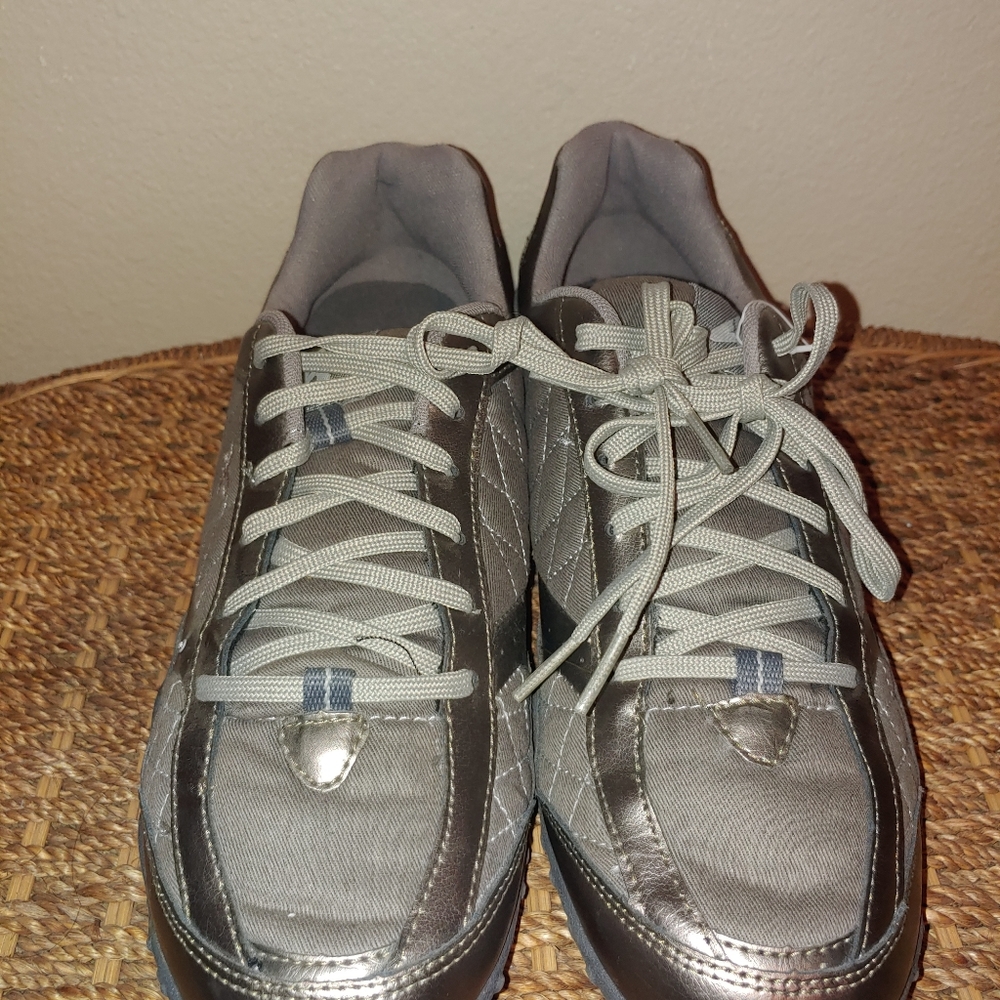 Women's Athletech Shoes